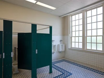 Shy Bowel Syndrome Explained: Why Anxiety Stops Some People From Using Public Toilets