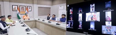 जीएसटी रिफॉर्म से होने वाले लाभ को व्यापारी से लेकर ग्राहकों तक पहुंचाए जनप्रतिनिधि : सीएम योगी