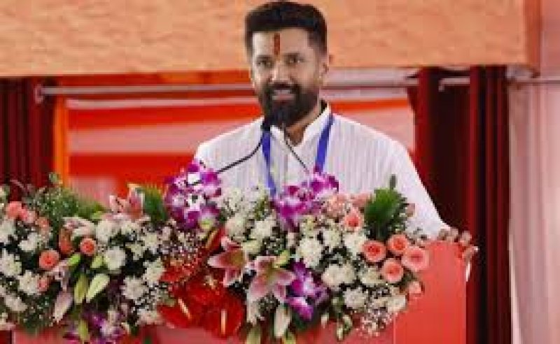 बिहार चुनाव: NDA में सीट बंटवारे पर चिराग पासवान ने दिया बड़ा बयान, विपक्ष पर भी कसा तंज