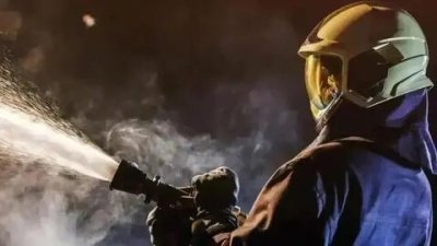 Seven Injured in Fire at Kandivali Chawl, Mumbai; Cause Suspected to Be Electrical