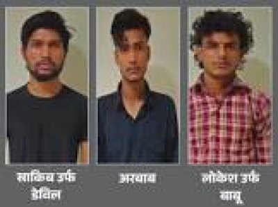 यूपी एटीएस का बड़ा धमाका: लखनऊ से 4 आतंकी गिरफ्तार; पाकिस्तान से \'QR कोड\' के जरिए ले रहे थे फंडिंग