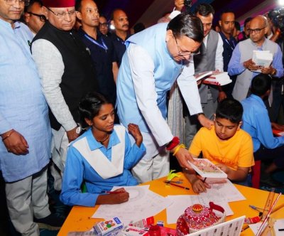 उत्तराखंड : दून बुक फेस्टिवल का शुभारंभ, धामी बोले- पुस्तकें समाज की स्थायी दिशा