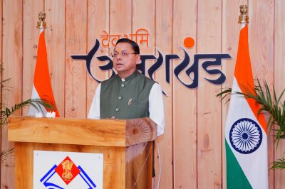 खेलों से बढ़ती है फिटनेस और अनुशासन, आपदा में भी होते हैं जीवनरक्षक साबित : धामी