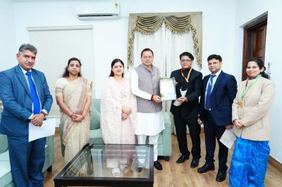 जनगणना 2027 की शुरुआत: सीएम धामी ने खुद की स्व-गणना, जनता से की भागीदारी की अपील