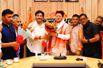 उत्तराखंड : चारधाम यात्रा में यात्री सीमा खत्म, तीर्थ पुरोहितों ने सीएम धामी का जताया आभार