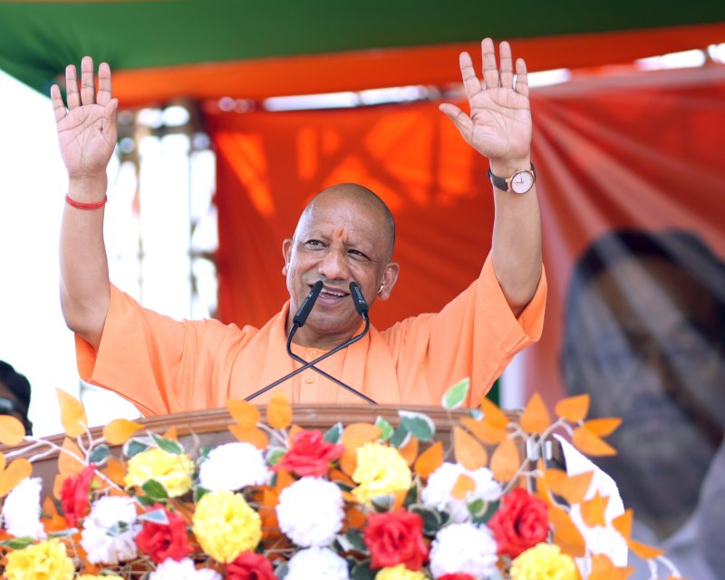 नौजवान परेशान, किसान हताश और उद्योग-धंधे चौपट, लेकिन टीएमसी सिर्फ तुष्टिकरण में लगी: सीएम योगी