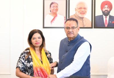 नवाचार से चमकी खेती, पूजा गौड़ को मंत्री जोशी ने सराहा