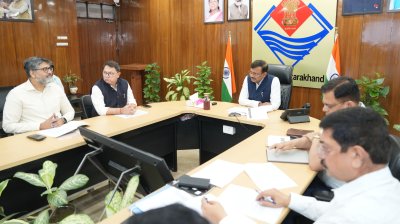 ठोस अपशिष्ट प्रबंधन के लिए प्रदेश में बने पूर्ण मैकेनिज्म: आनन्द बर्द्धन