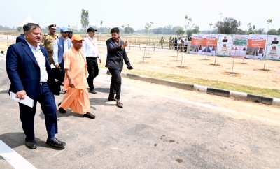 शिलान्यास से लेकर उद्घाटन तक का संकल्प, तेज गति है योगी सरकार की पहचान