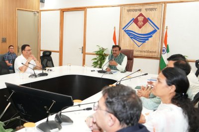 उत्तराखंड : 3 दिन में जारी हों जीओ, कुम्भ-2027 तैयारियों पर मुख्य सचिव सख्त