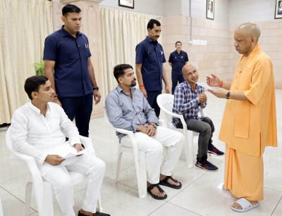 अपराधियों पर कार्रवाई और जनसमस्याओं के निस्तारण में शिथिलता बर्दाश्त नहीं- मुख्यमंत्री