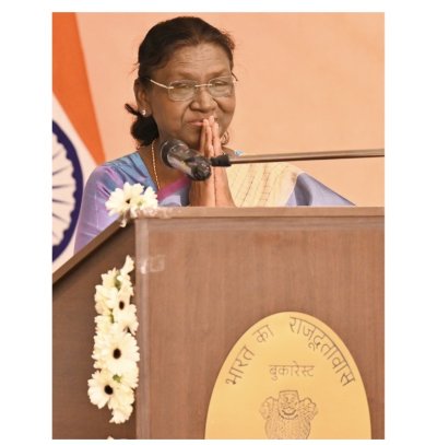 राष्ट्रपति द्रौपदी मुर्मु ने कटक में जगद्गुरु कृपालु विश्वविद्यालय का किया उद्घाटन, कहा— मूल्यपरक शिक्षा से ही बनेगा विकसित भारत
