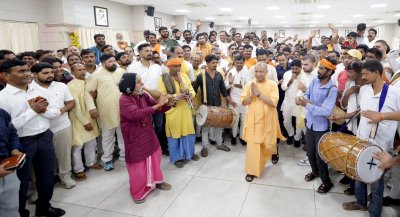 घुमंतू समाज को दर-दर की ठोकरें नहीं खानी पड़ेंगी, सम्मान के साथ मिलेगा विकास का अवसर: मुख्यमंत्री योगी