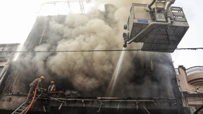 Supreme Court Seeks Accountability in Lucknow Coaching Centre Fire Case