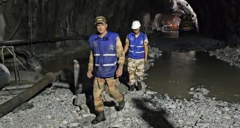 पीपलकोटी टनल हादसा: एक और श्रमिक सुरक्षित बाहर निकाला गया, दो की तलाश युद्धस्तर पर जारी