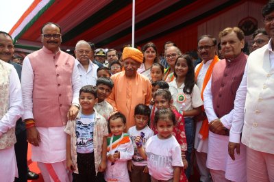 लखनऊ में भव्यता और गरिमा के साथ मना 80वां स्वतंत्रता दिवस, ‘एक भारत-श्रेष्ठ भारत’ की दिखी झलक