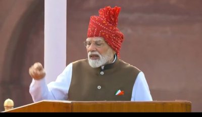 PM Modi Flags ‘Dimaagi Naxal’ Threat From Red Fort