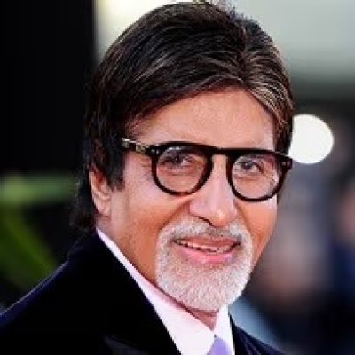 महाकुंभ से कानून-व्यवस्था तक… योगी की ‘खाकी’ की एक साल की कहानी, अमिताभ ने किया सलाम