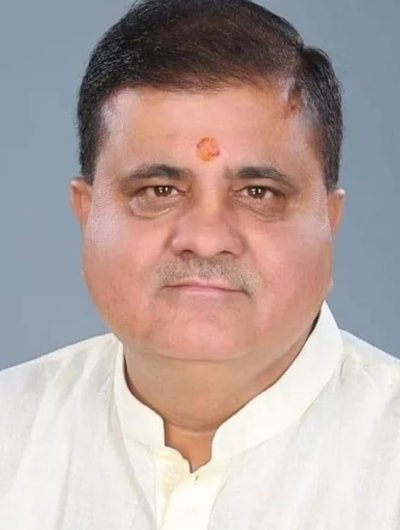 वन्देमातरम विरोधी सोच में ही दिमागी नक्सल पनप सकता है : भट्ट