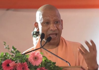 युवा शक्ति की सबसे बड़ी दुश्मन है माफिया प्रवृत्ति: मुख्यमंत्री योगी