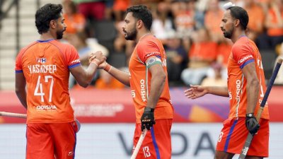 India Beat Pakistan 5-3 to Qualify for Round 2 of FIH Men’s Hockey World Cup 2026