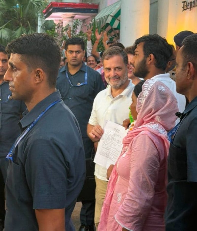 FIR Filed After Rahul Gandhi’s Protest Over Student’s Pellet Injuries