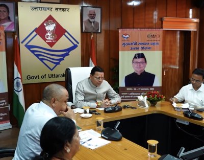 मातृशक्ति बोली—‘आप हमारे भैया हैं धामी जी’, सशक्त बहना उत्सव में दिखा आत्मीयता का रिश्ता