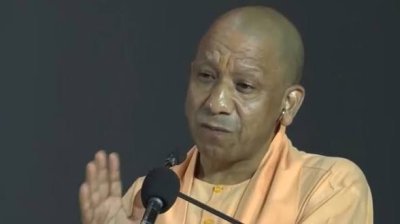 शिक्षकों को सेंसेटाइजेशन वीडियो से जोड़ रही योगी सरकार, ‘प्रशस्त 2.0’ से मजबूत होगी बच्चों की स्क्रीनिंग