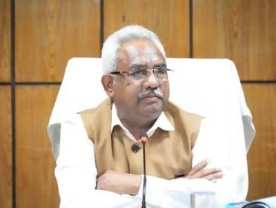 अर्ली वार्निंग सिस्टम को किया जा रहा मजबूत, ग्लेशियर झीलों और नदियों की बढ़ेगी निगरानी: मदन कौशिक