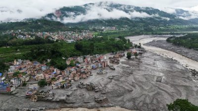 नेपाल में फिर बाढ़ का खतरा, तिब्बत में झील फटने की सूचना से बढ़ी चिंता
