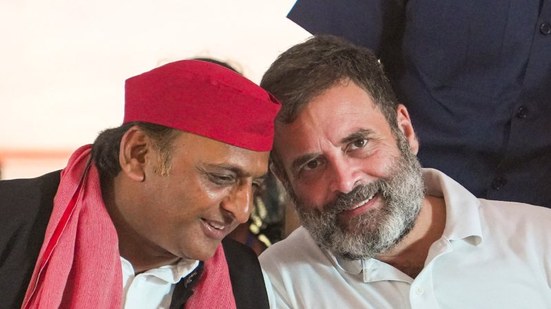 अखिलेश-राहुल की जोड़ी पर राजभर का तंज, बोले- झाड़ू छाप को कितनी सीटें देंगे, 150 या 200?