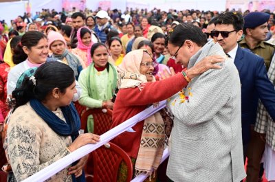 जन-जन की सरकार, जन-जन के द्वार : मुख्यमंत्री पुष्कर सिंह धामी के नेतृत्व में सुशासन का सशक्त मॉडल