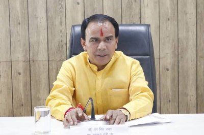 एक दर्जन प्राथमिक विद्यालयों का होगा पुनर्निर्माणः डॉ. धन सिंह रावत