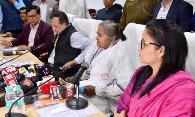 बुधवार से शुरू होंगी यूपी बोर्ड परीक्षाएं, 53 लाख से अधिक परीक्षार्थी होंगे शामिल