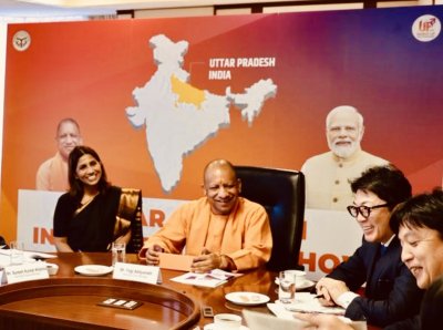 अभूतपूर्व रूप से सफल रहा सीएम योगी का सिंगापुर-जापान दौरा