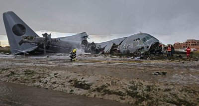 Bolivia: 15 Dead, 30 Injured as Air Force Plane Carrying New Banknotes Crashes in El Alto