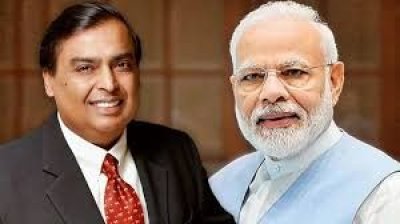 Ambani Hails Modi as India’s ‘Protective Wall’, Pledges to Double Reliance Investment in Gujarat