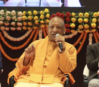 सीएम ने अभिभावक की तरह समझाया पैसे का उपयोग, कहा - बच्चों की शिक्षा पर भी ध्यान देना