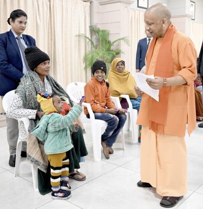 यूपी न्यूज़ : बेघर की गई सीमा को मिला न्याय का भरोसा