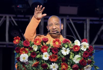 25 करोड़ की आबादी को परिवार मानकर बढ़ाया विकास अभियानः मुख्यमंत्री योगी