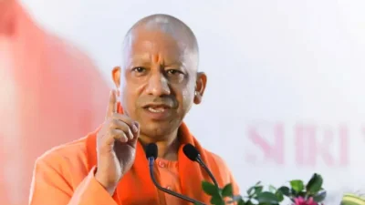 कौशल विकास के साथ अब ‘अपडेट’ भी होंगे युवा, योगी सरकार की पहल से यूपी के ट्रेनिंग सेंटर्स में अखबार पढ़ना अनिवार्य