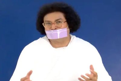 जैन मुनि को मिला खामेनेई के अंतिम संस्कार में शामिल होने का न्योता, अमेरिका से जाएंगे तेहरान