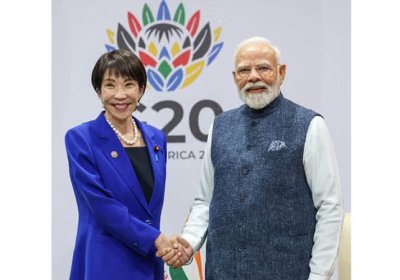 जापान की प्रधानमंत्री साने ताकाइची तीन दिवसीय भारत दौरे पर,PM मोदी के साथ होगी अहम शिखर वार्ता