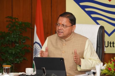 पदक विजेता खिलाड़ियों को तय समय के अंदर सरकारी सेवा में समायोजित करें: मुख्यमंत्री धामी
