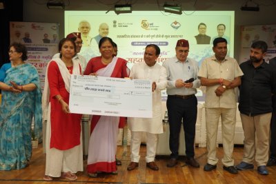 सूबे में गठित होंगे आठ नये सहकारी संघः डॉ. धन सिंह रावत
