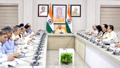 उत्सवपूर्ण माहौल में 12 जुलाई को एक दिन में 35 करोड़ पौधे लगाएगा उत्तर प्रदेश: मुख्यमंत्री योगी