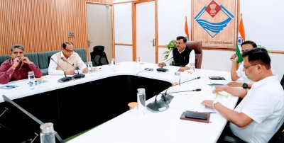 उत्तराखंड : हरेला जन-जन तक पहुंचाने का निर्देश, क्लस्टर स्कूलों में जल्द मिलेगी परिवहन सुविधा