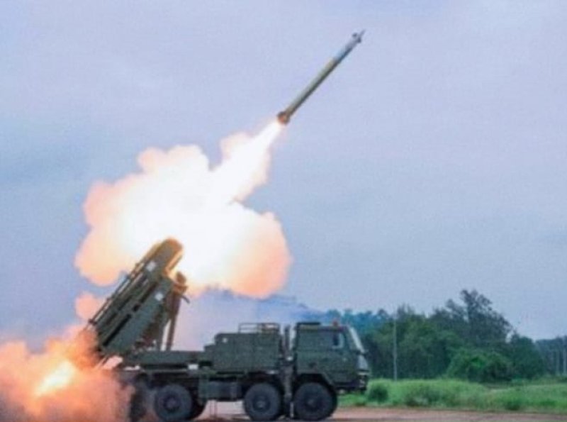 DRDO Successfully Tests Long-Range Guided Pinaka Rocket