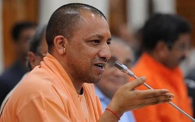 योगी सरकार के जीरो पॉवर्टी अभियान को मिली रफ्तार,  4.25 लाख परिवारों तक पहुंचीं सरकारी योजनाएं