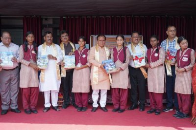 शिक्षा मंत्री डॉ. रावत ने किया निःशुल्क नोटबुक योजना का शुभारम्भ